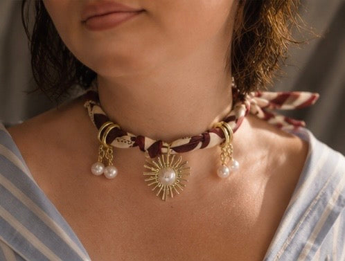 Collier aube